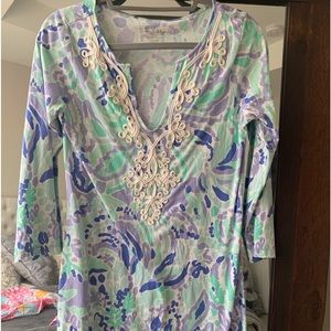 Lilly Pulitzer "Sea Life" pattern lightweight dress.